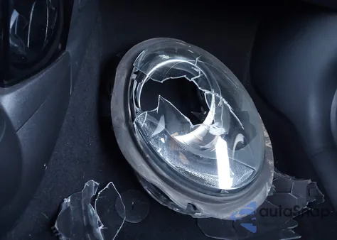 2017 Mini Convertible Cooper z USA, uszkodzony, nr VIN WMWWG5C53H3C20253